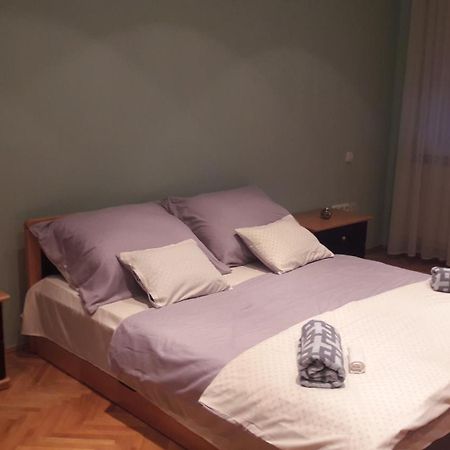 デブレツェン Pero Panzio Bed & Breakfast エクステリア 写真