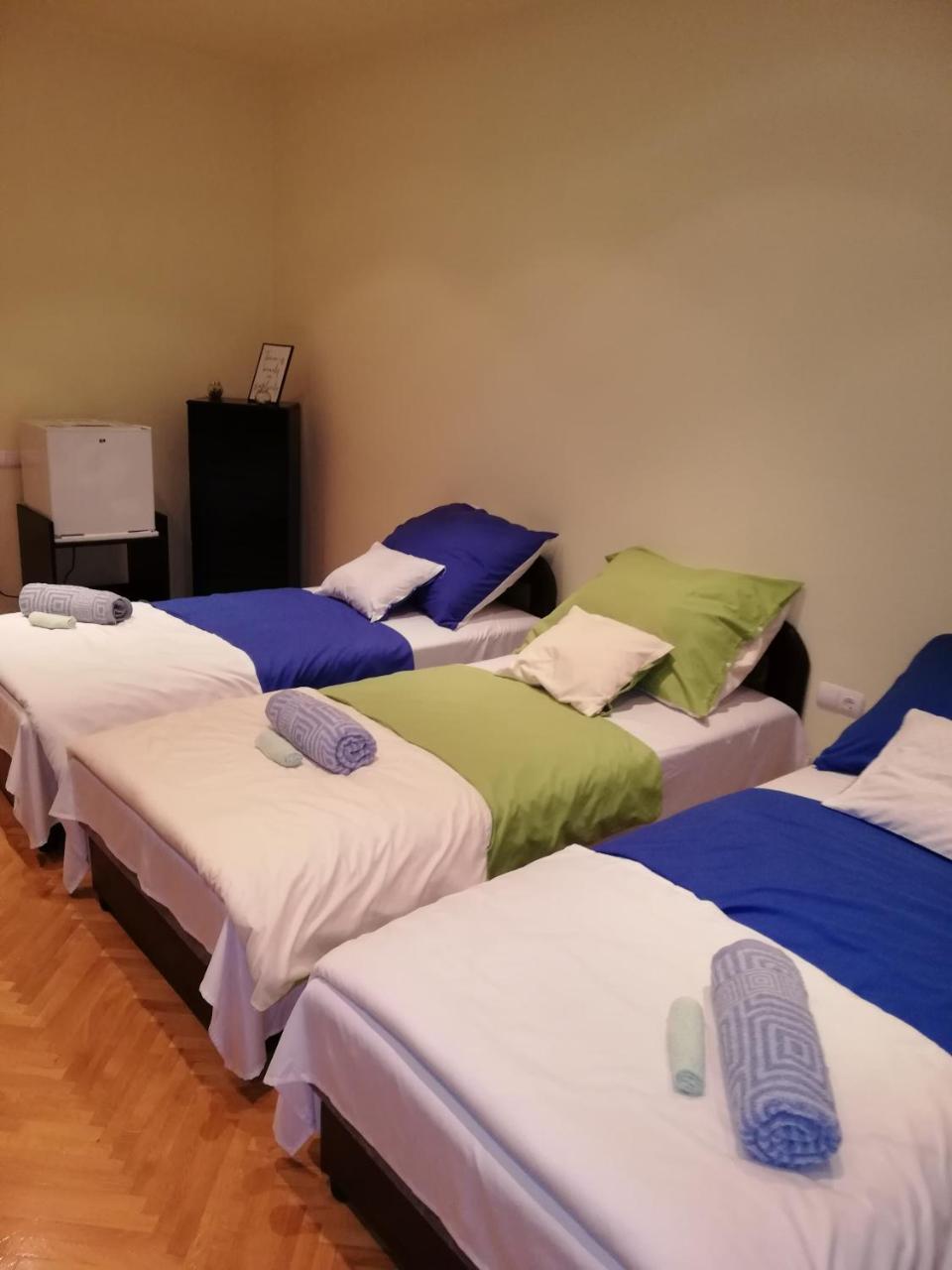 デブレツェン Pero Panzio Bed & Breakfast エクステリア 写真